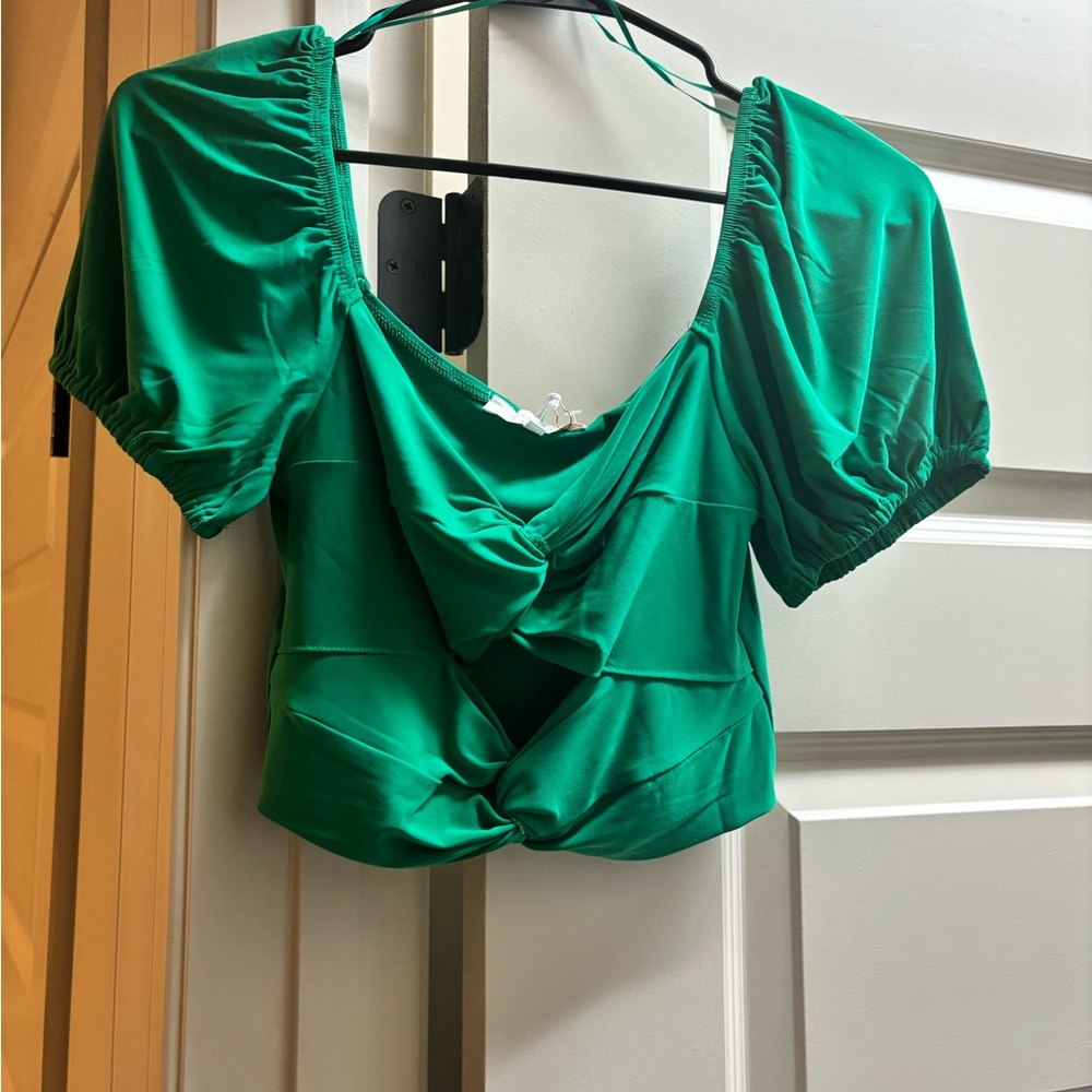 Olivaceous Green Puff Sleeve Crop Blouse